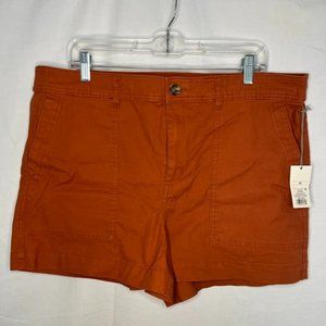NWT A New Day Women's High Rise Utility Chino Shorts - size 18